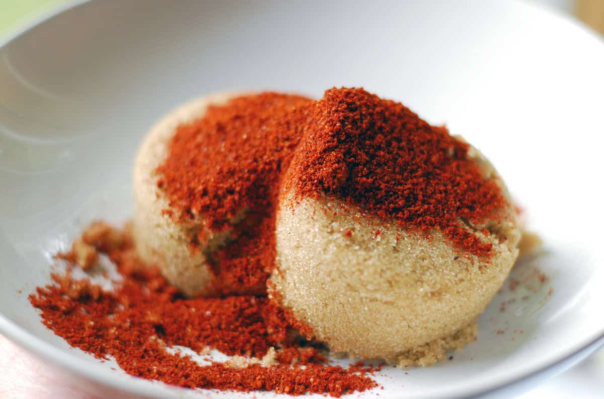 Brown sugar and spices in a bowl.