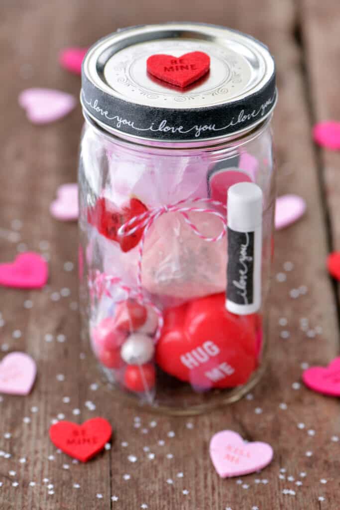 Valentine's Day Mason Jar - The Gunny Sack