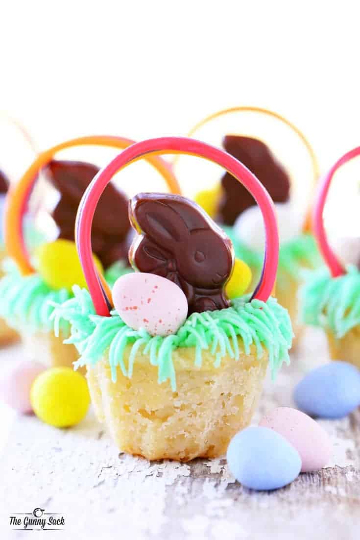 Easter Basket Pudding Cups