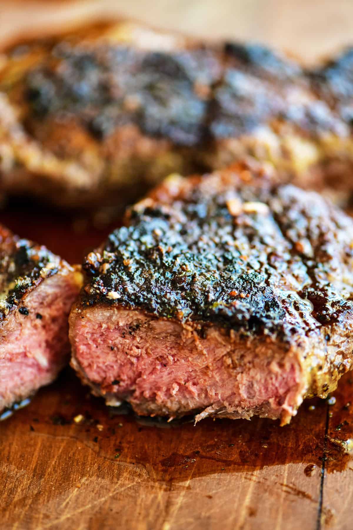 https://www.thegunnysack.com/wp-content/uploads/2019/03/How-To-Cook-Steak-On-The-Stovetop.jpg