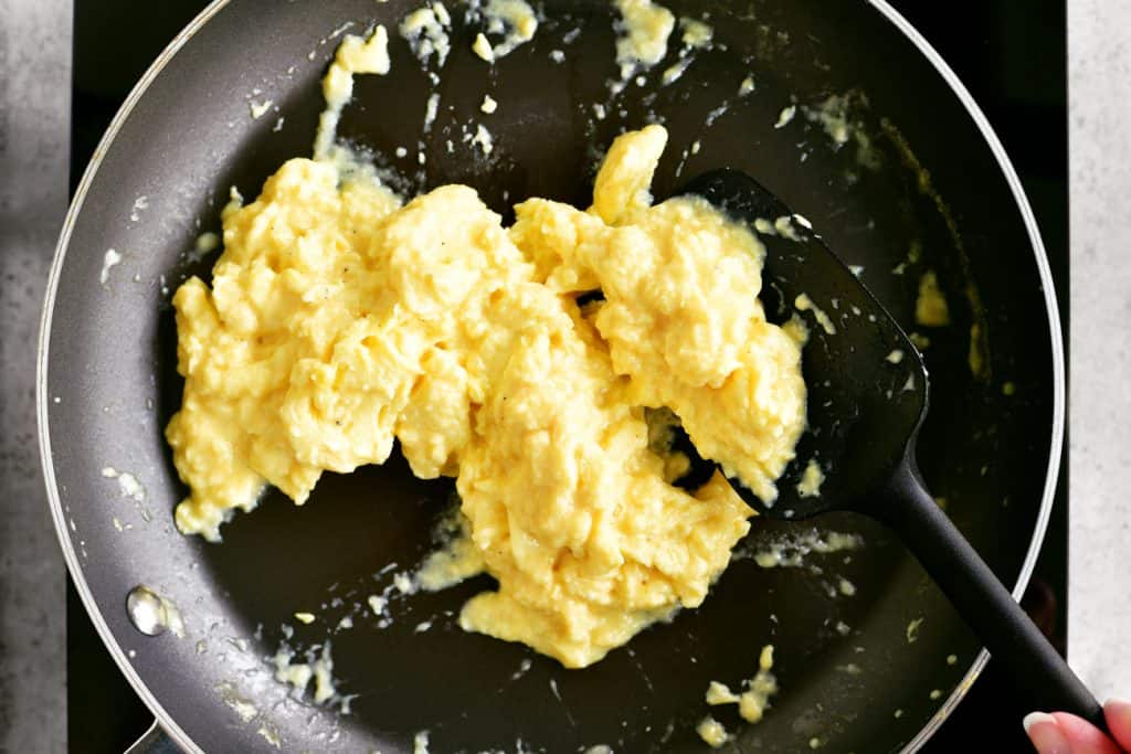 How To Make Scrambled Eggs - The Gunny Sack