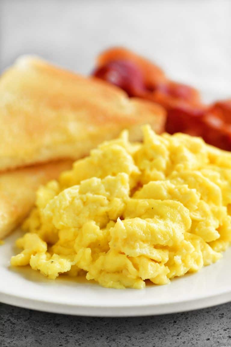 How To Make Scrambled Eggs - The Gunny Sack