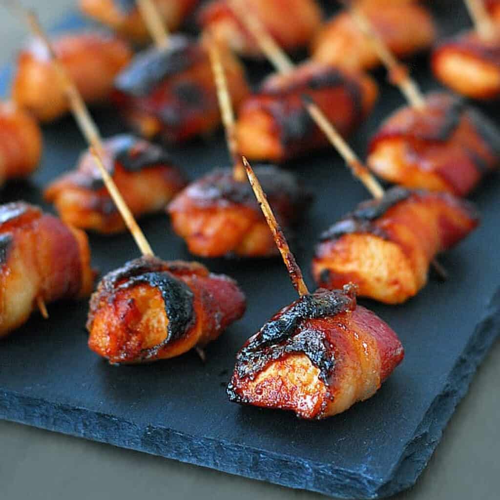 Sweet And Spicy Sriracha Bacon Chicken Bites