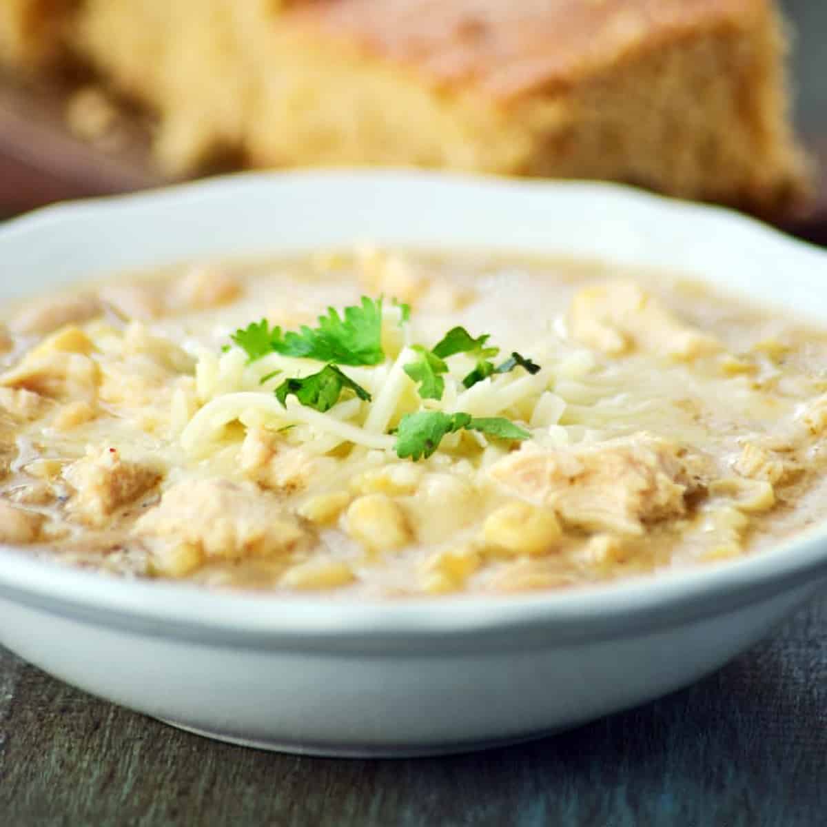 Slow Cooker White Chili With Chicken